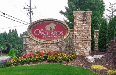 The Orchards of Stoney Po...