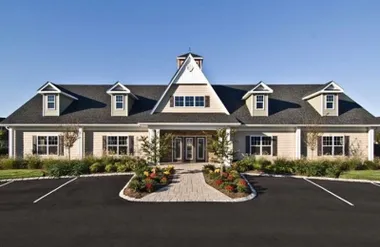 Stoneleigh Woods at River...