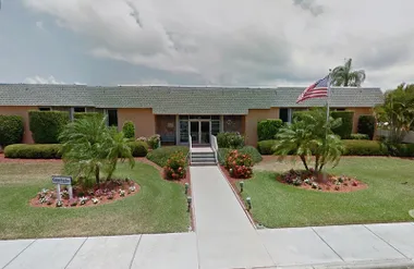 Colonnades at Fort Pierce