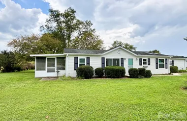 236 RIVERWIND DR, HENDERSONVILLE, NC, 28..., Hendersonville, NC 28739