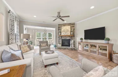738 PEACH VALLEY LN, FORT MILL, SC, 2971..., Fort Mill, SC 29715