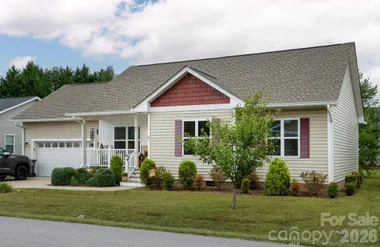 27 DAY LILLY CT, HENDERSONVILLE, NC, 287..., Hendersonville, NC 28739