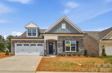 3050 CONSTITUTION LN, GASTONIA, NC, 2805..., Gastonia, NC 28056