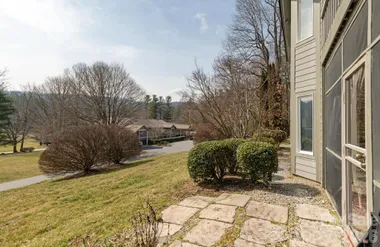 111 BLUFFVIEW LN, FLAT ROCK, NC, 28731, Flat Rock, NC 28731