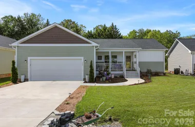 143 BEECHNUT DR, HENDERSONVILLE, NC, 287..., Hendersonville, NC 28739