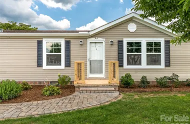 448 RIVERWIND DR, HENDERSONVILLE, NC, 28..., Hendersonville, NC 28739