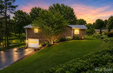 114 FALLING WATERS RD 2, HENDERSONVILLE,..., Hendersonville, NC 28792