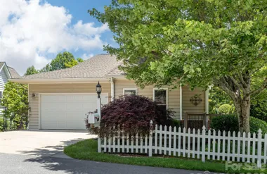 171 ASHEFIELD CT, HENDERSONVILLE, NC, 28..., Hendersonville, NC 28791