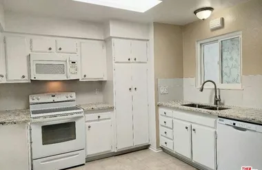 3501 PEAR BLOSSOM AVE, OCEANSIDE, CA, 92..., Oceanside, CA 92057