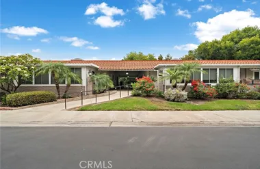 3304 Via Carrizo O, Laguna Woods, CA 92637