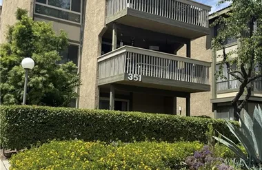 351 CHESTNUT HILL CT 16, THOUSAND OAKS, ..., Thousand Oaks, CA 91360
