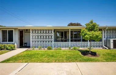 1562 GOLDEN RAIN RD 44D M2, SEAL BEACH, ..., Seal Beach, CA 90740