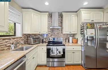 2224 PINE KNOLL DR 8, WALNUT CREEK, CA, ..., Walnut Creek, CA 94595