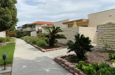 2213 VIA MARIPOSA E B, LAGUNA WOODS, CA,..., Laguna Woods, CA 92637