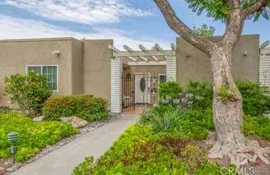 2044 VIA MARIPOSA E B, LAGUNA WOODS, CA,..., Laguna Woods, CA 92637