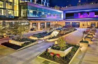 889 FRANCISCO ST 3206, LOS ANGELES, CA, ..., Los Angeles, CA 90017