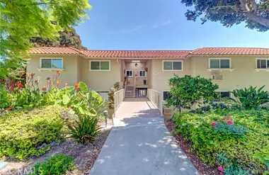 2184 VIA MARIPOSA E B, LAGUNA WOODS, CA,..., Laguna Woods, CA 92637