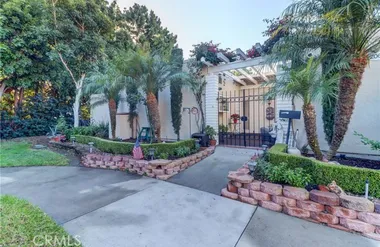 2063 VIA MARIPOSA E A, LAGUNA WOODS, CA,..., Laguna Woods, CA 92637