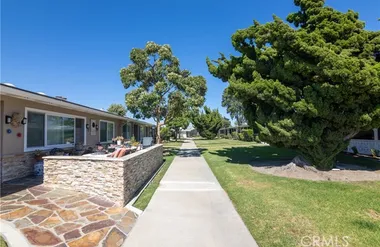 13540 MEDINAC LN 104D, SEAL BEACH, CA, 9..., Seal Beach, CA 90740
