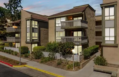 824 PINETREE CIR 31, THOUSAND OAKS, CA, ..., Thousand Oaks, CA 91360