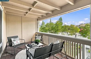 1132 RUNNING SPRINGS RD 7, WALNUT CREEK,..., Walnut Creek, CA 94595