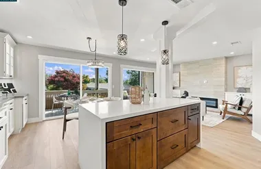 2501 PINE KNOLL DR 10, WALNUT CREEK, CA,..., Walnut Creek, CA 94595