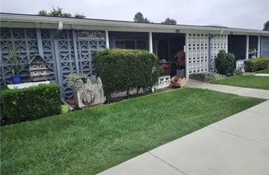 10811 THUNDERBIRD DR 56K M1, SEAL BEACH,..., Seal Beach, CA 90740