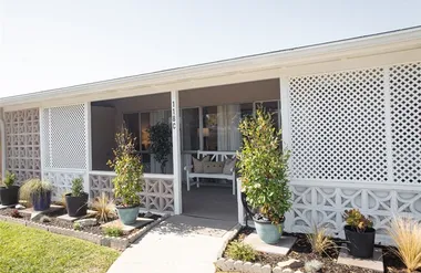 1571 GOLDEN RAIN #118C M5, SEAL BEACH, C..., Seal Beach, CA 90740