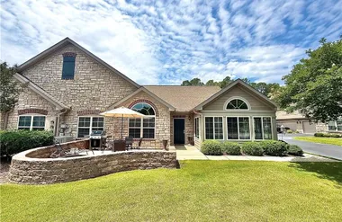 107 W CHELSEA CT, SOUTHERN PINES, NC, 28..., Southern Pines, NC 28387