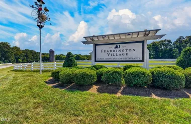 401 LYNDFIELD CLOSE, PITTSBORO, NC, 2731..., Pittsboro, NC 27312