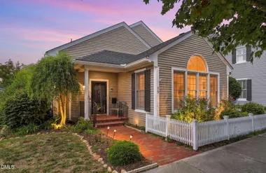 15 E MADISON, PITTSBORO, NC, 27312, Pittsboro, NC 27312