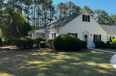1 VILLAGE GREEN CIR, SOUTHERN PINES, NC,..., Southern Pines, NC 28387