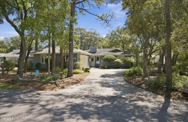 611 CAMELLIA LN, SUNSET BEACH, NC, 28468, Sunset Beach, NC 28468