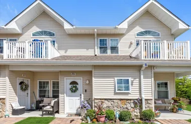 206 ANCHOR CT, BABYLON, NY, 11726, Babylon, NY 11726