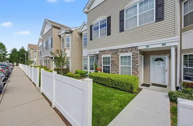 115 SPRING DR, HEMPSTEAD, NY, 11554, Hempstead, NY 11554