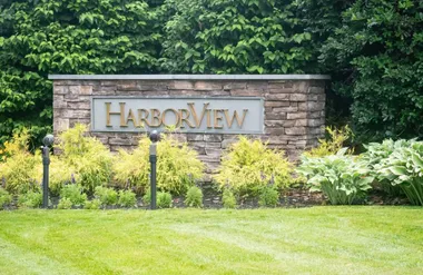 100 HARBOR VIEW DR 251, NORTH HEMPSTEAD,..., North Hempstead, NY 11050