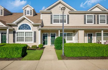 212 WILLOW LN, HEMPSTEAD, NY, 11580, Hempstead, NY 11580