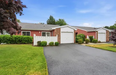 606 FLAIR CT, SMITHTOWN, NY, 11780, Smithtown, NY 11780