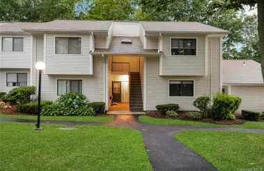 90 MOLLY PITCHER LN F, YORKTOWN, NY, 105..., Yorktown, NY 10598