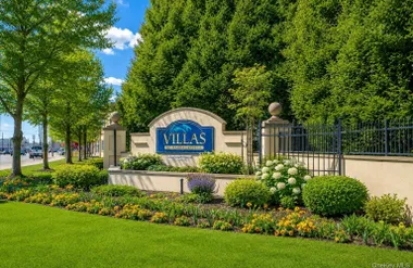 406 NARRAGANSETT VILLAS DR, BABYLON, NY,..., Babylon, NY 11757