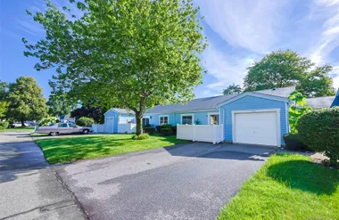 708 W CABOT CT 708, SMITHTOWN, NY, 11780, Smithtown, NY 11780