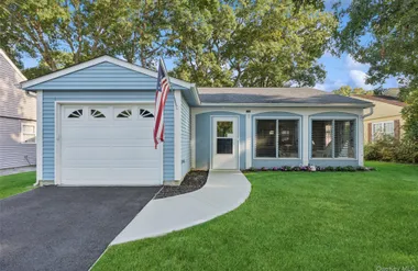 185 KINGSTON DR, BROOKHAVEN, NY, 11961, Brookhaven, NY 11961