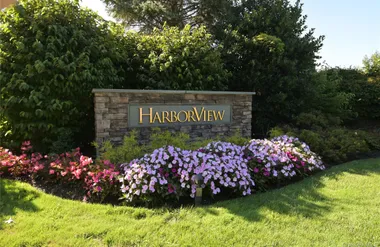 100 HARBOR VIEW DR 401, NORTH HEMPSTEAD,..., North Hempstead, NY 11050