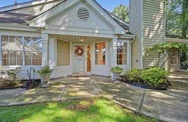9 OAKDALE CT, BROOKHAVEN, NY, 11961, Brookhaven, NY 11961