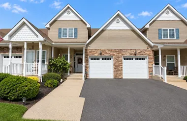 55 ROSE LN, BROOKHAVEN, NY, 11766, Brookhaven, NY 11766