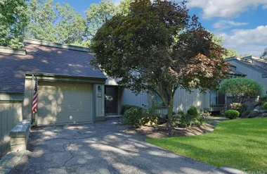 569 HERITAGE HILLS DR B, SOMERS, NY, 105..., Somers, NY 10589
