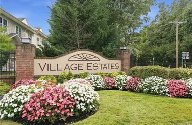 137 FRANCESCA WAY, BABYLON, NY, 11701, Babylon, NY 11701