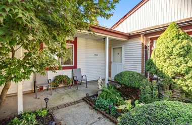 1406 GOTHAM CT, SMITHTOWN, NY, 11780, Smithtown, NY 11780