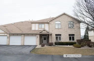 6430 PINE CONE DR 4, TINLEY PARK, IL, 60..., Tinley Park, IL 60477