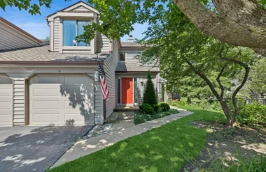 752 SHORELINE RD 1077, LAKE BARRINGTON, ..., Lake Barrington, IL 60010